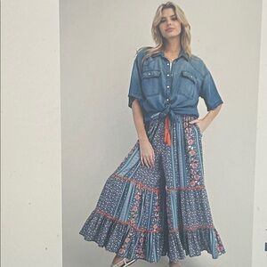 Easel Daisy frenzy pants